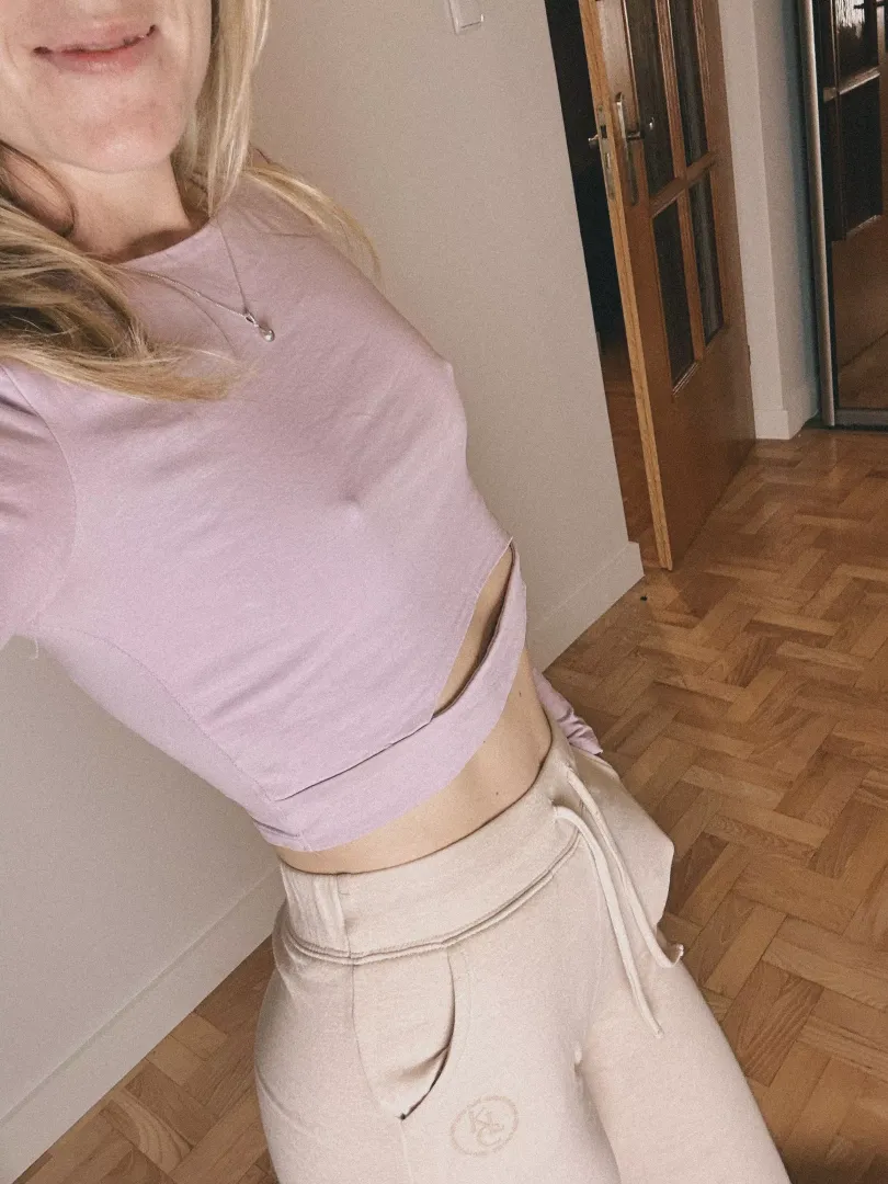 Crop tops and pokies are my favourite