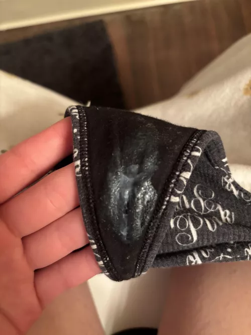 Cum and get ‘em each pair comes with tracking number and proof of wear photos message me if interested (: