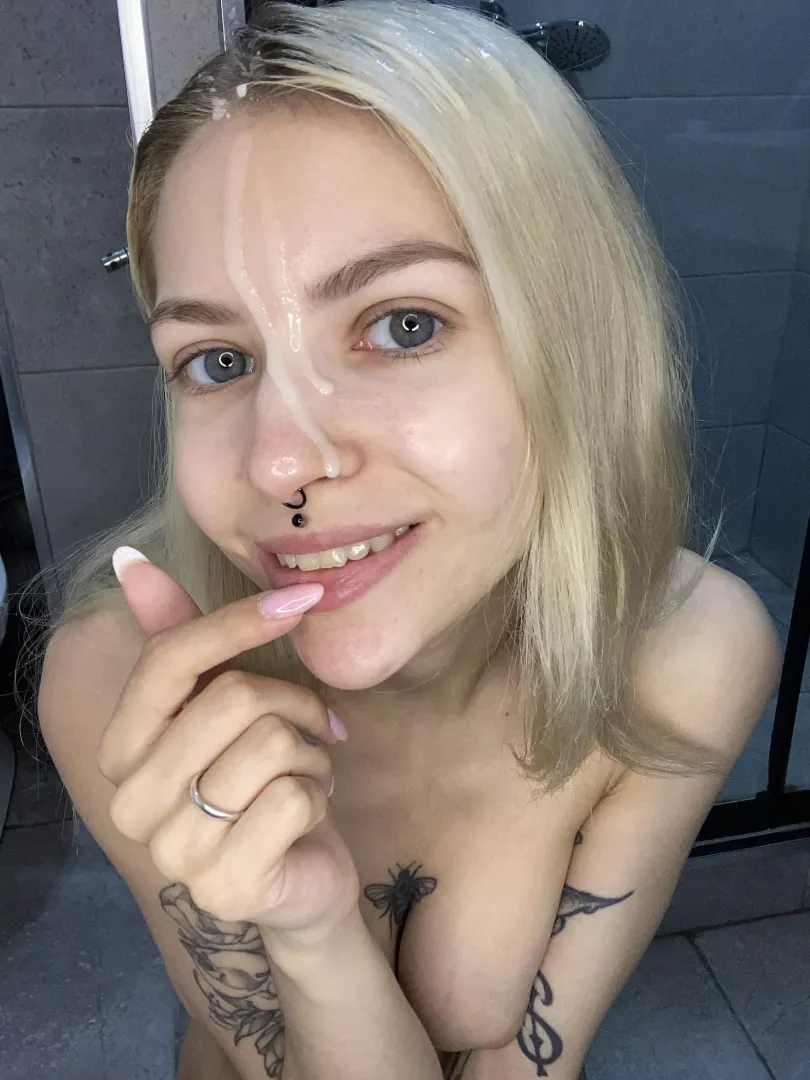 Cum at the end of a hard day makes me happier