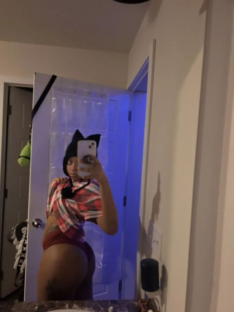 Cum fuck this pussy cat