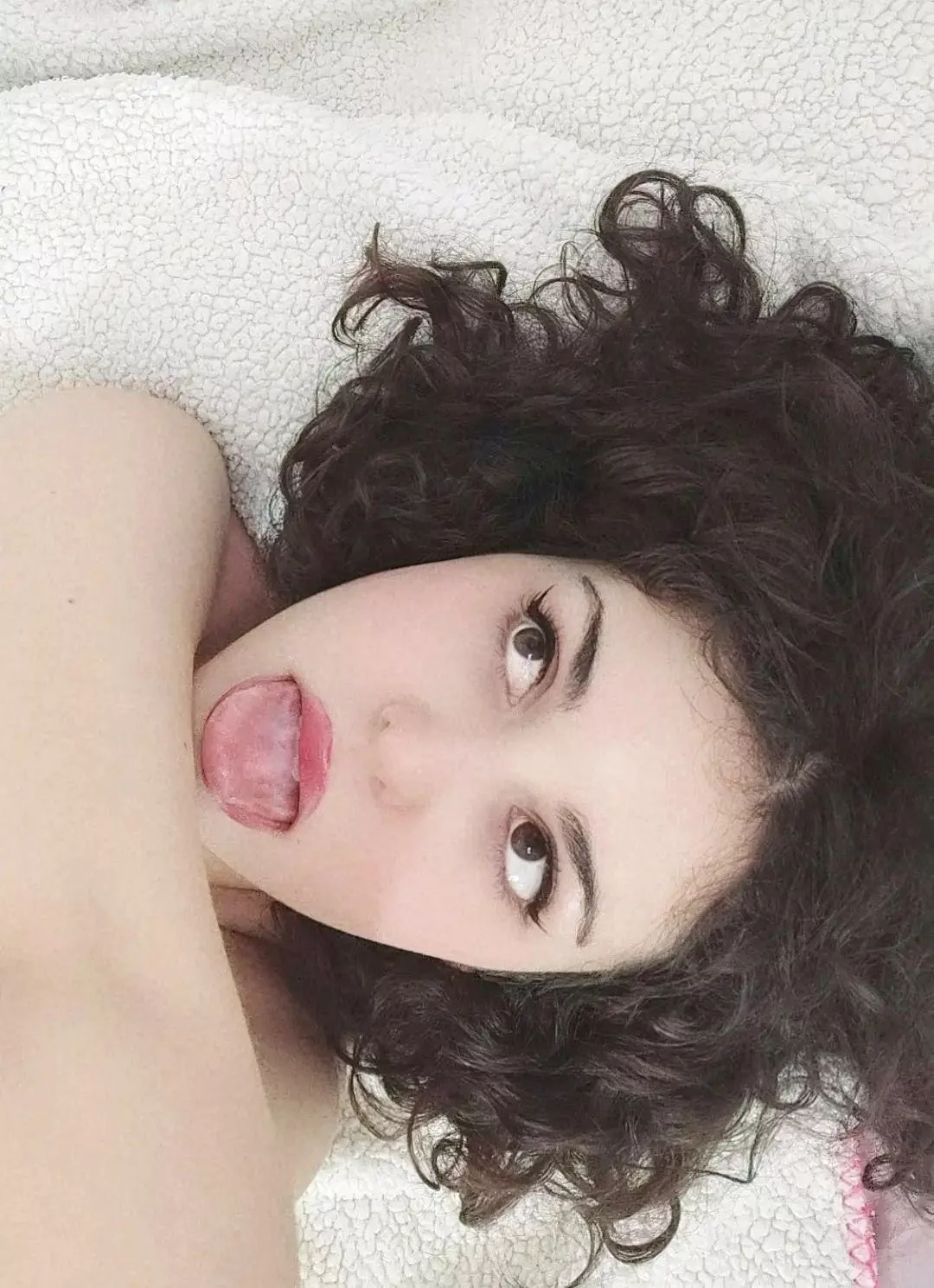 Cum here. My mouth is ready.
