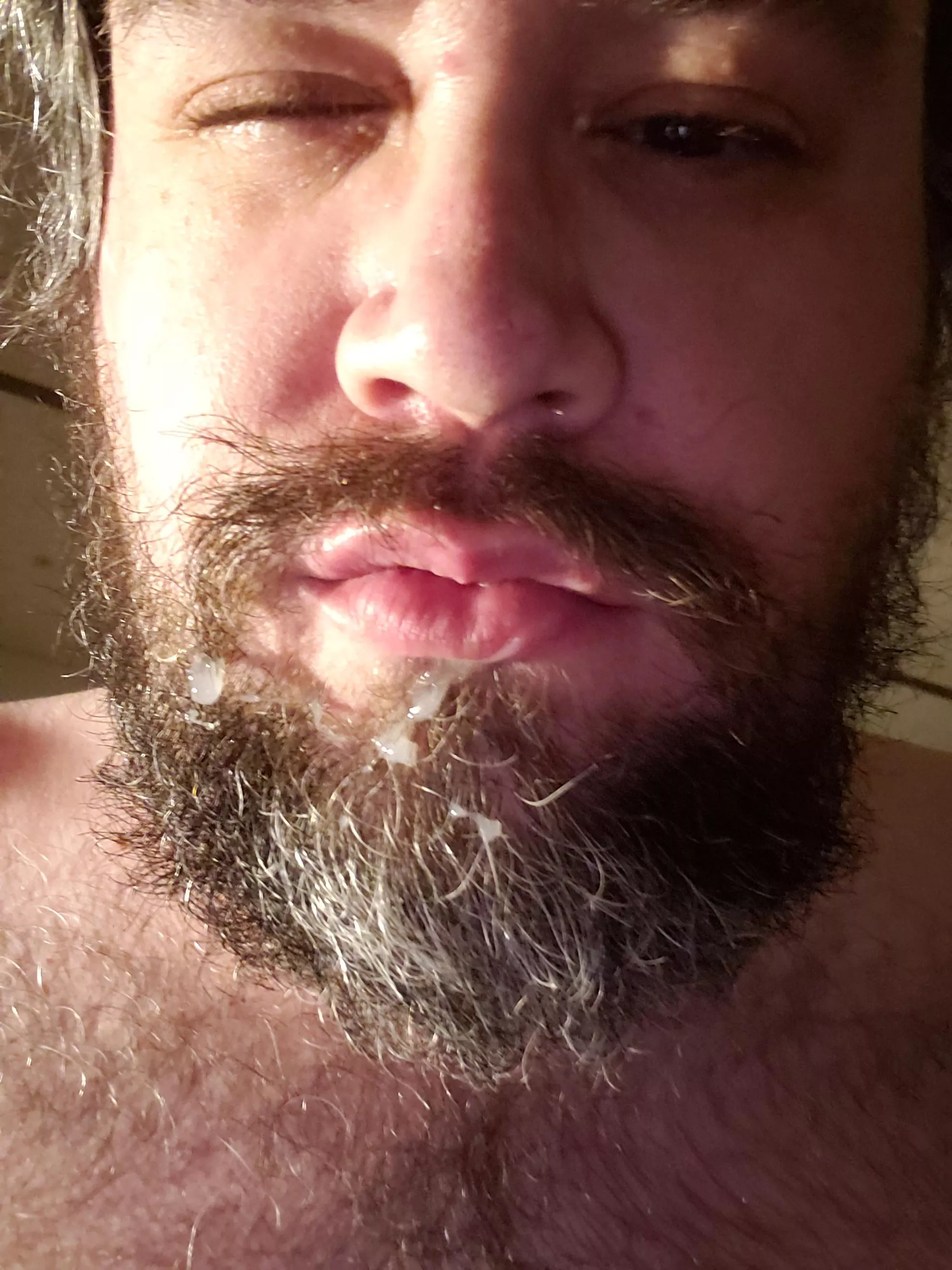 Cum on my Beard