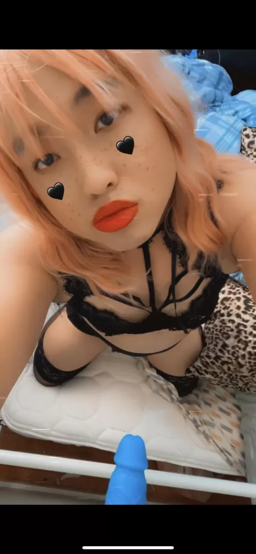 Cum on my lips 🤤