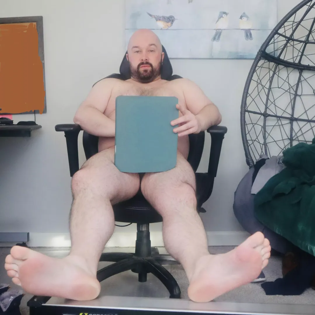 Cum rub daddy’s feet