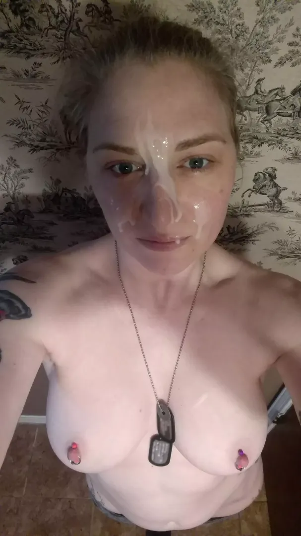 Cum selfie