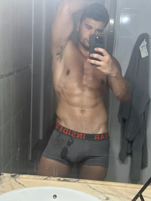 Cum, sweaty and muscular💦🔥❤️