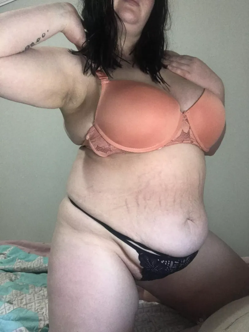 Curvy all over