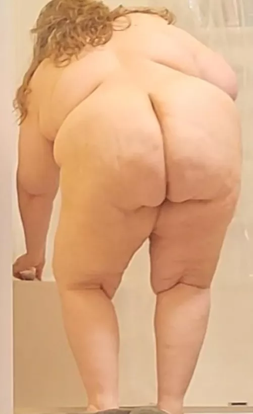 Curvy enough for ya