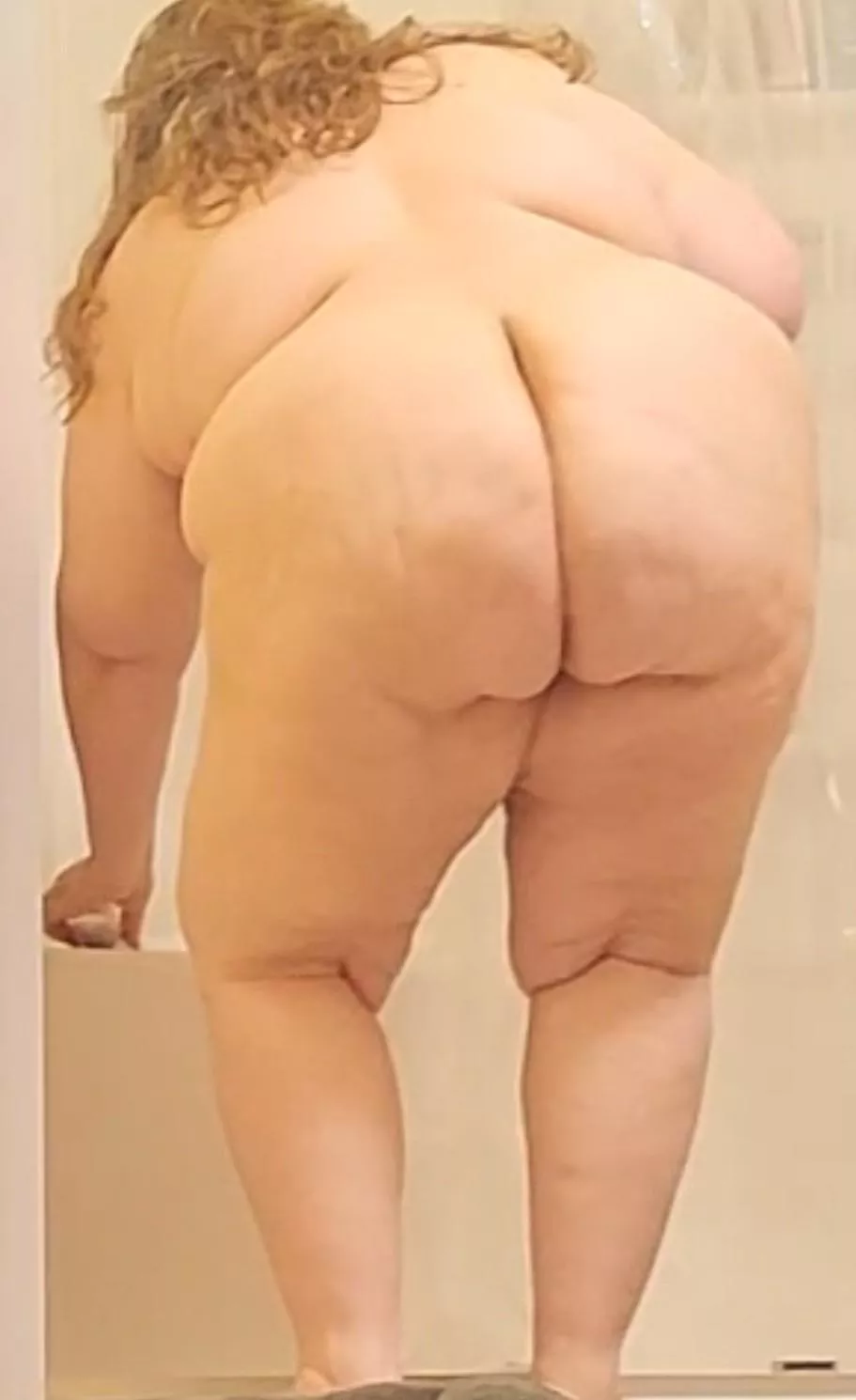 Curvy enough for ya