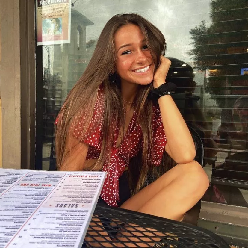 Cute dinner date