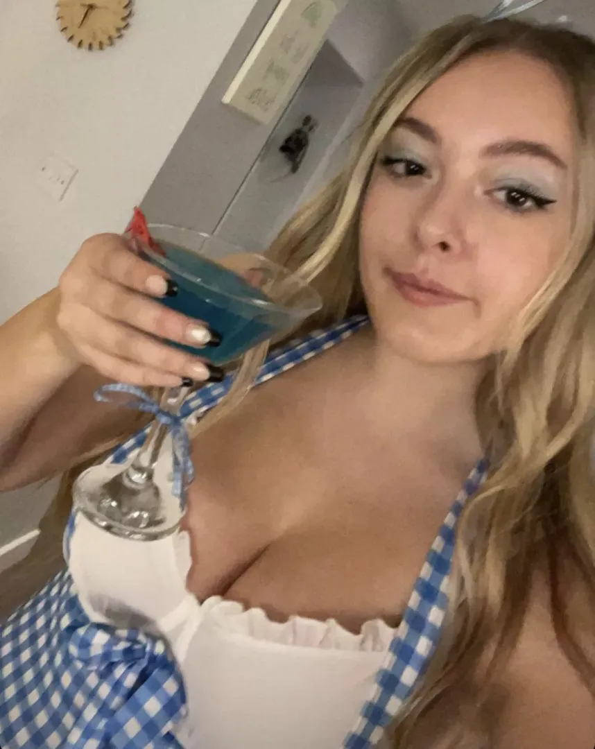 Cute Dorothy 