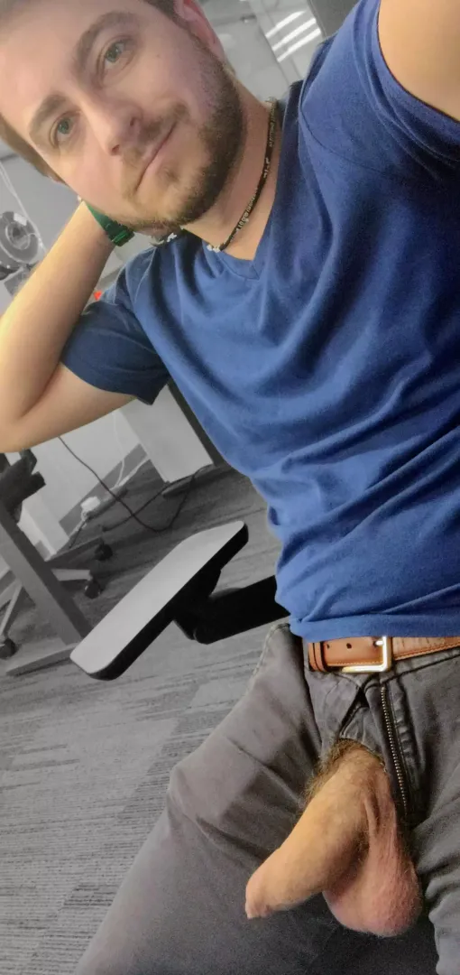Cute face, big dick.