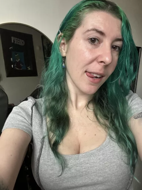 Cute in a crop top