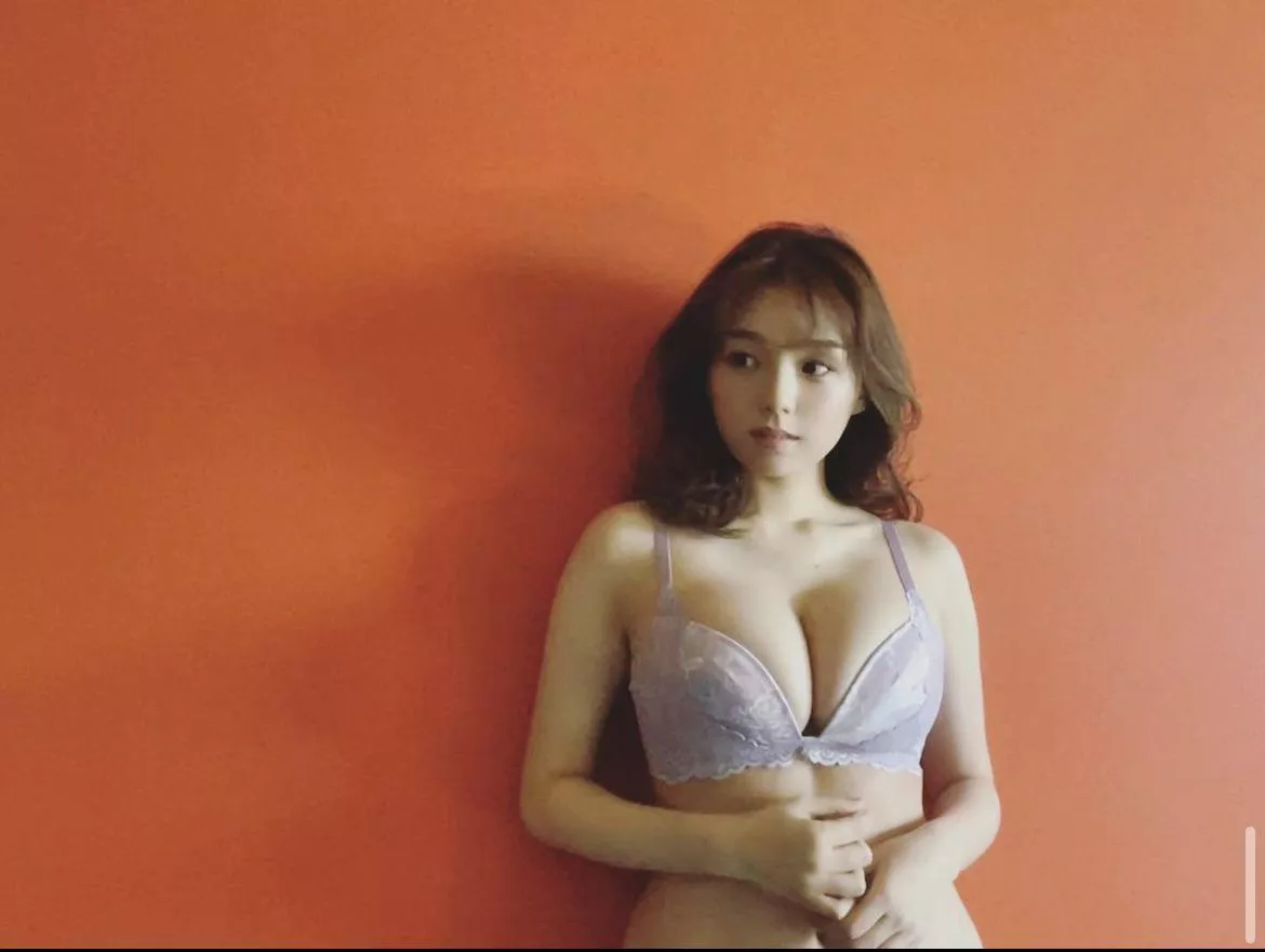 Cute Japanese girl