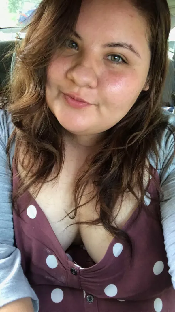 Cute little peek