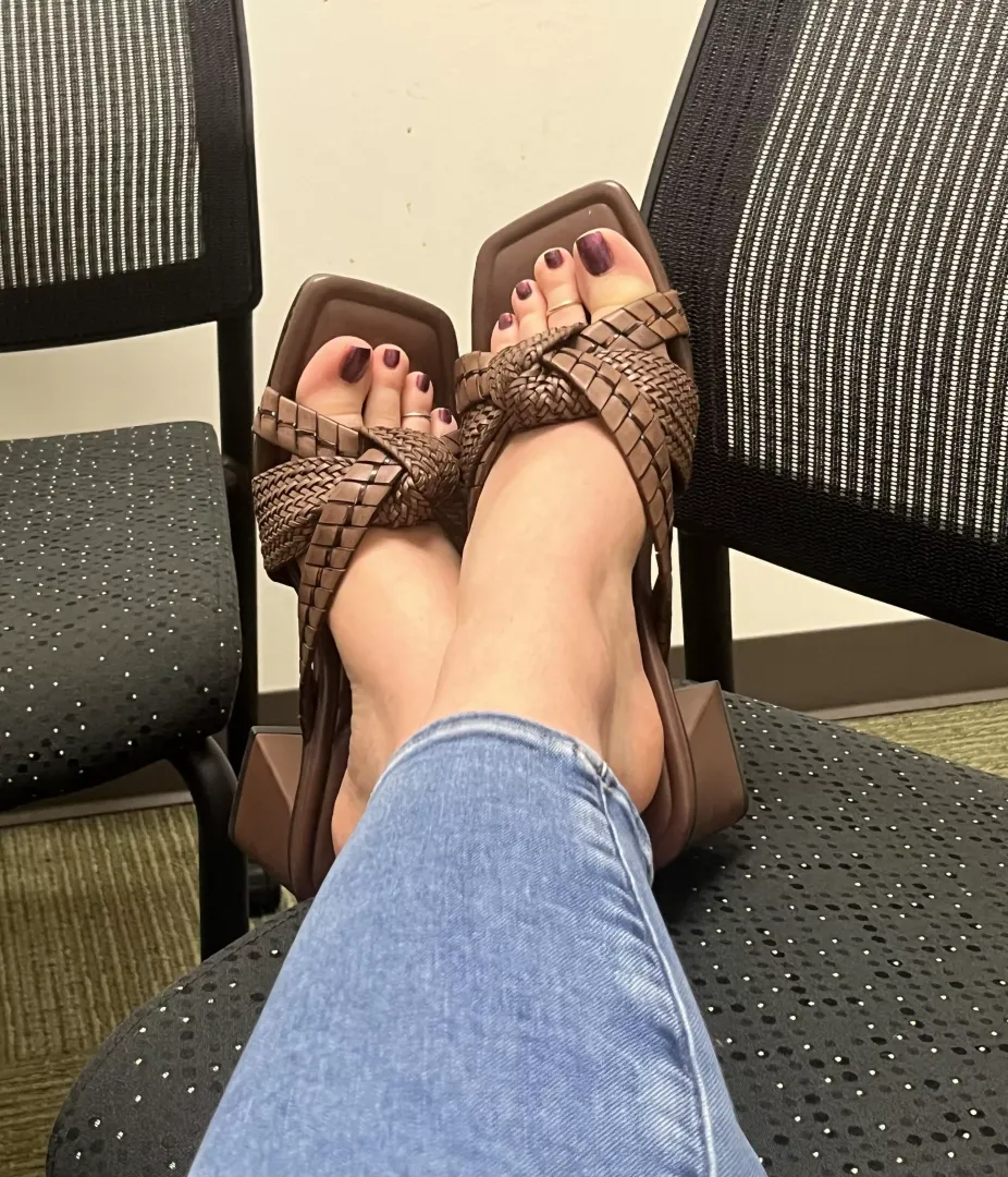 Cute new heels 🥰