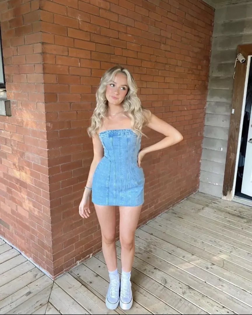 Cute outfit (IUTR)
