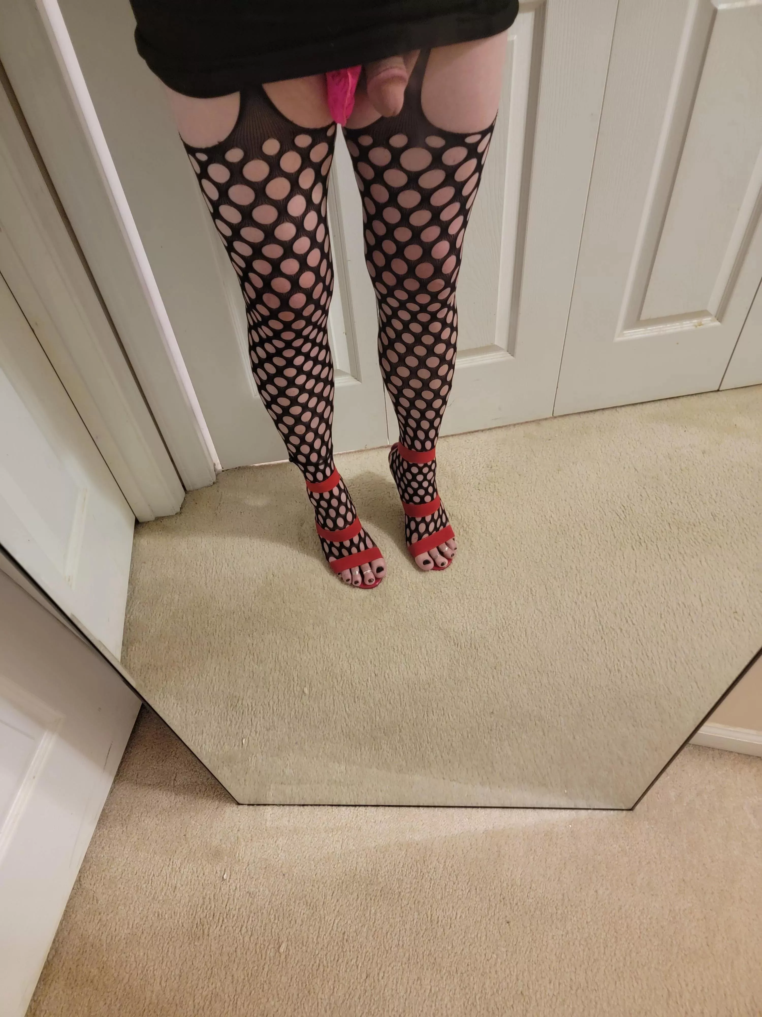 Cute Toes?