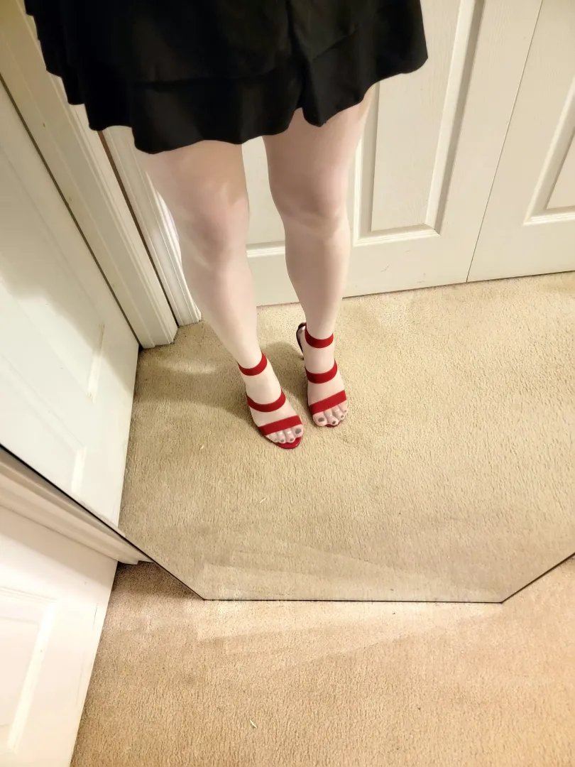 Cute Toes?