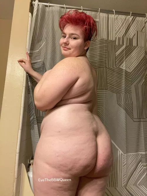 Cutie with a big booty