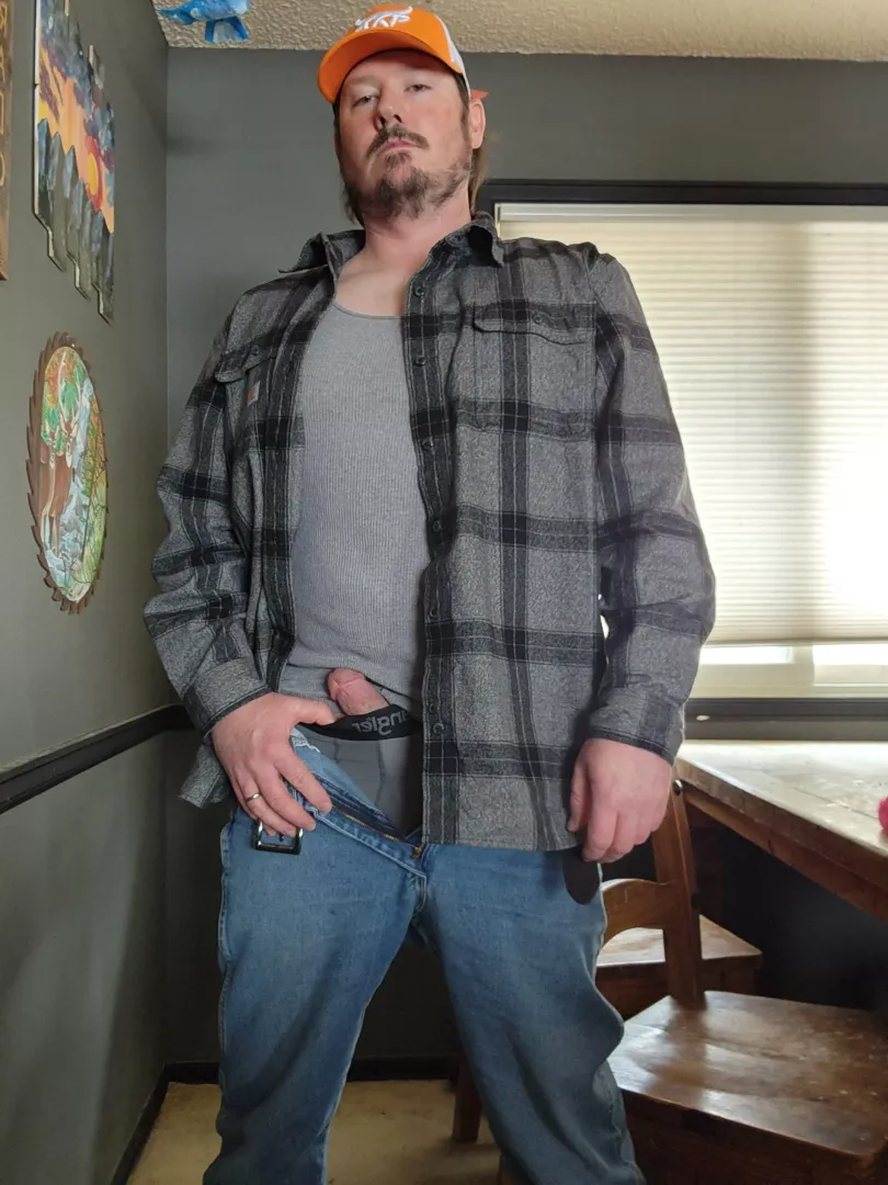 Dad needs some help in the garage today.. [38]