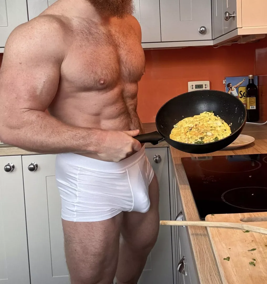 Daddy makes the best breakfast, wanna get filled up?