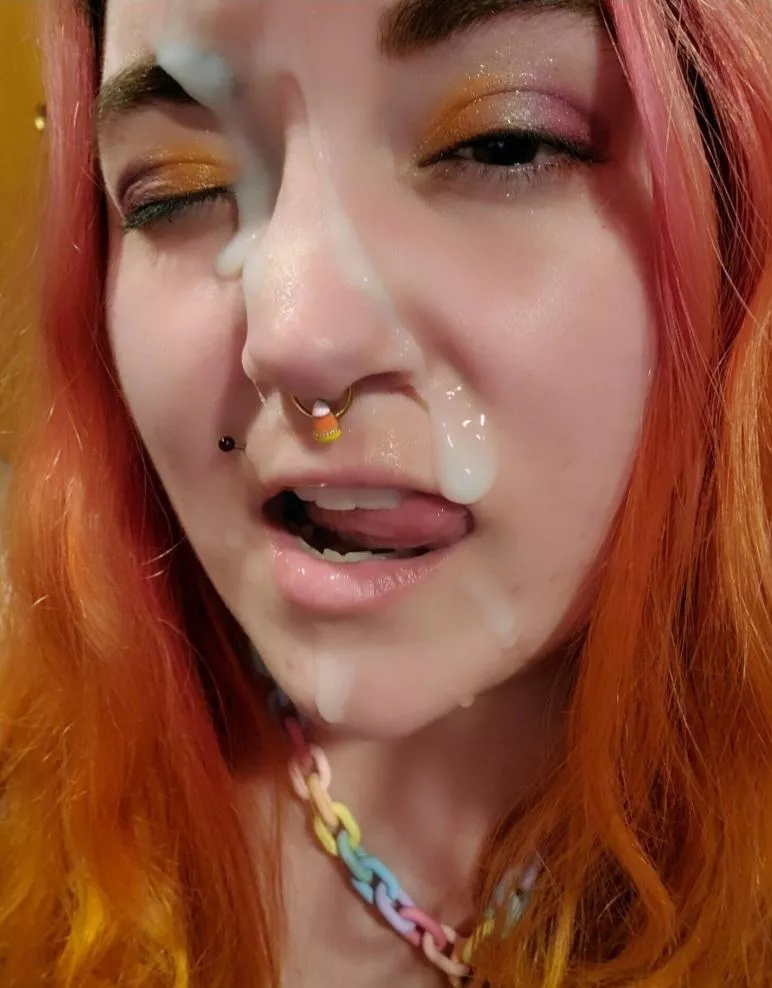 Daddy painted my face!