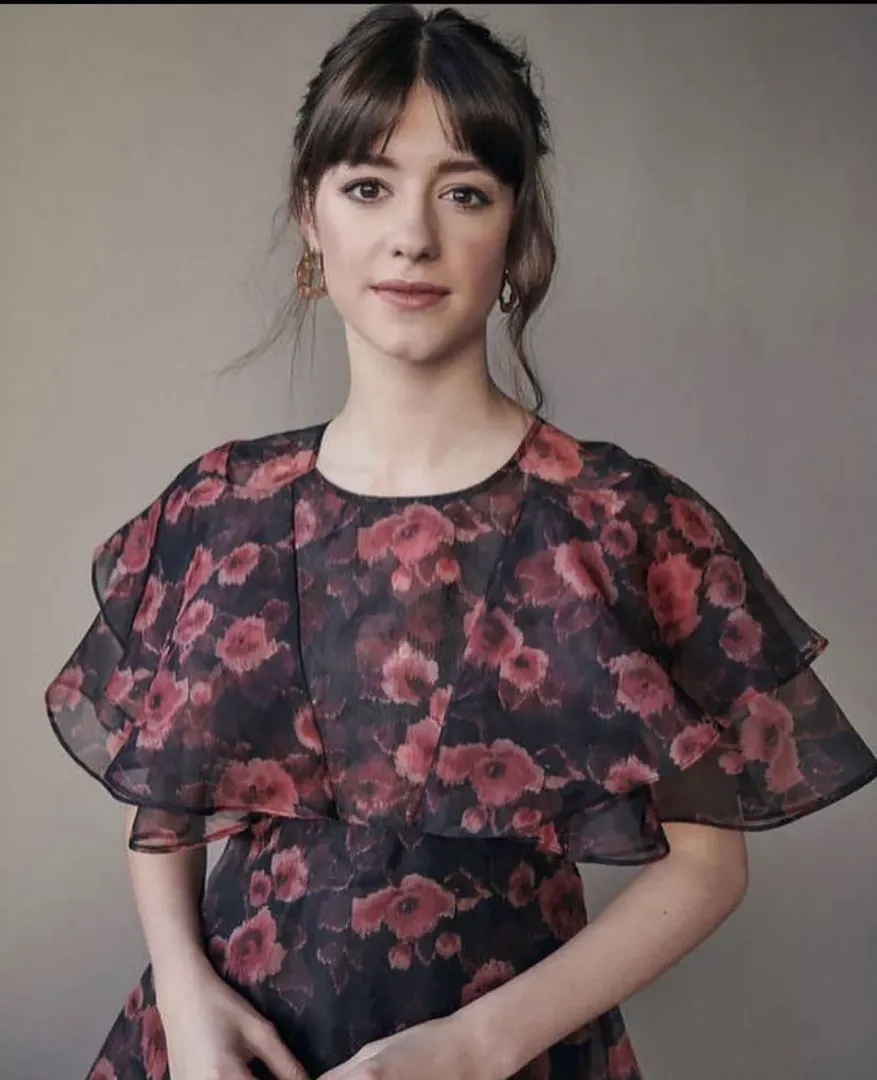 Daisy Edgar-Jones 