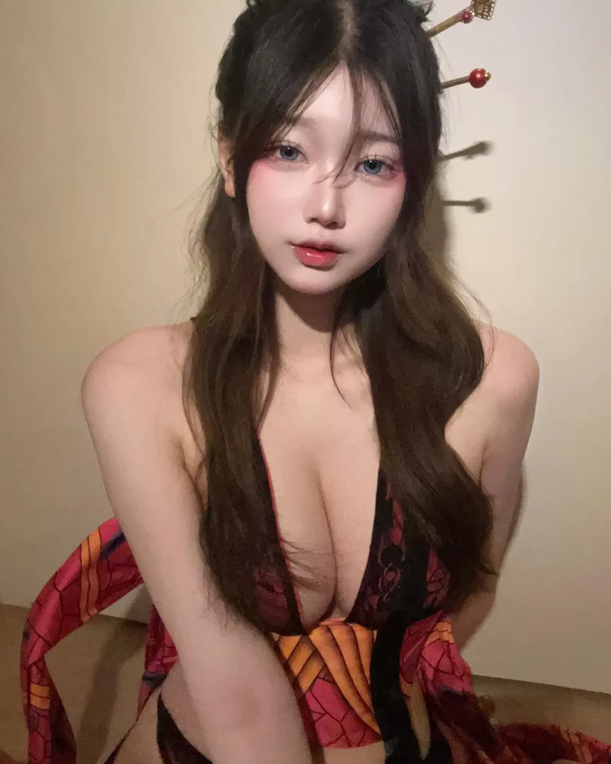 Daki - Kimetsu no Yaiba by Zia