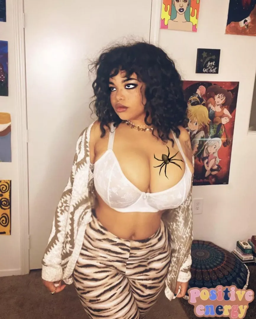 Damn 😍