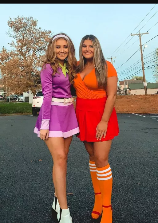 Daphne or Velma