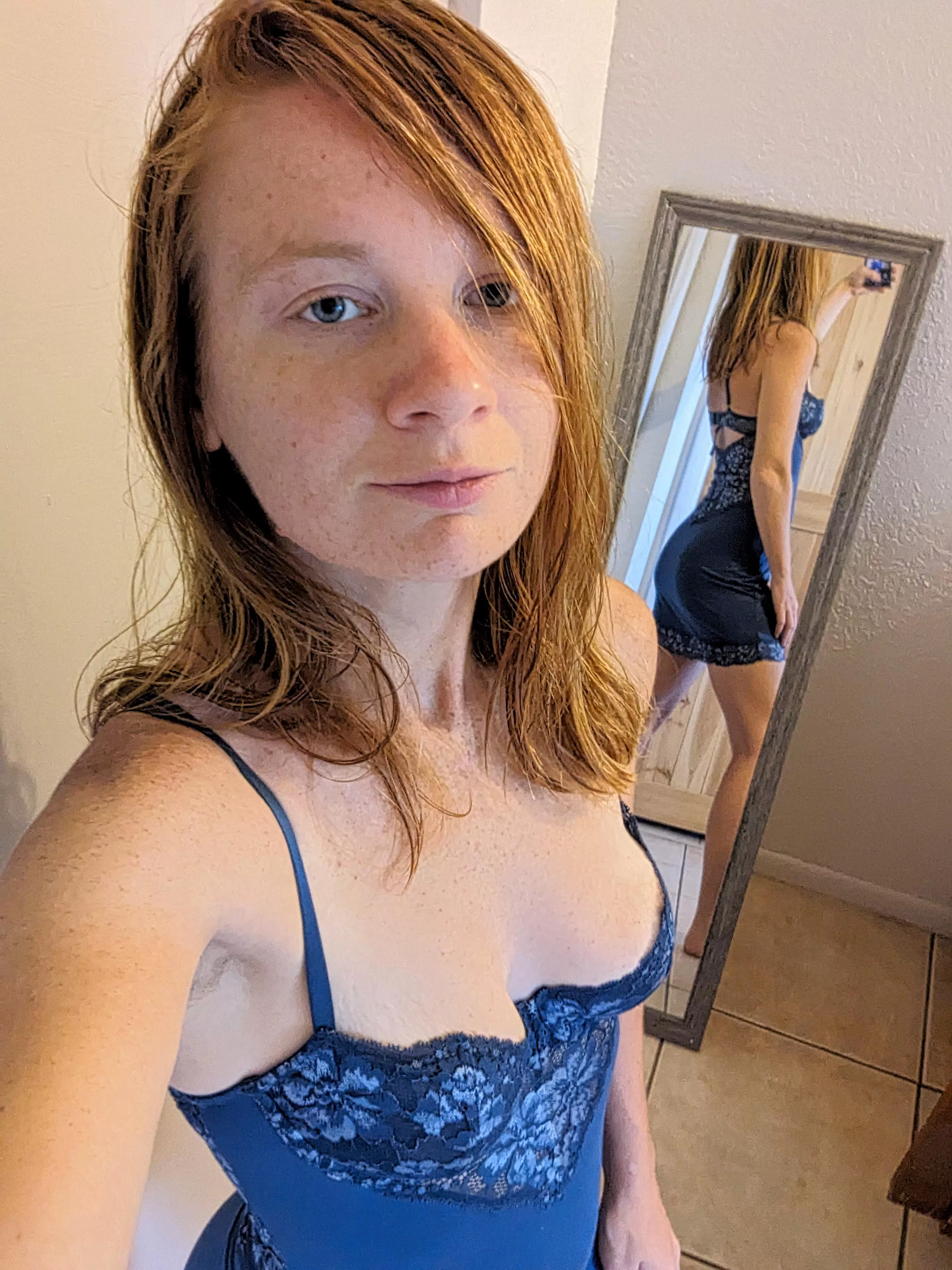 Dare to dream with a fiery redhead?🔥