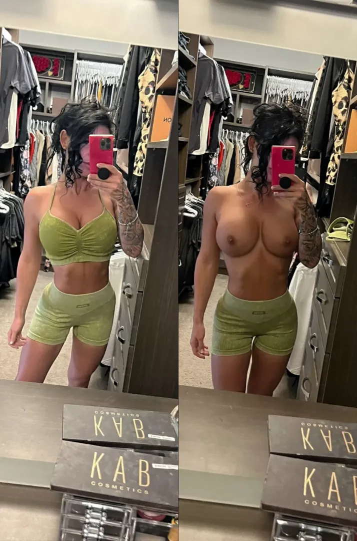 Debating on the top or no top during my workout today [f]