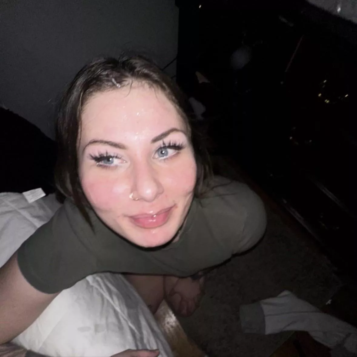 Describe your dick in three words and I'll decide if we fuck on the first date 😉😛