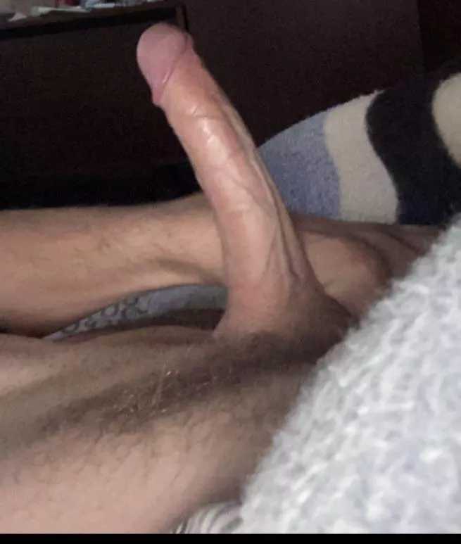 Did I make you stop scrolling? What’s on your mind when you see it? Help me get back some confidence!