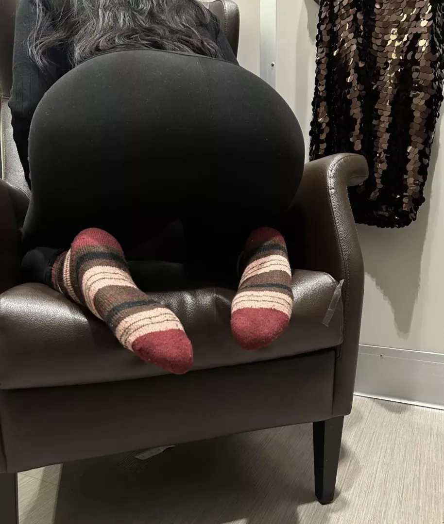did my latina ass catch your eye🤭