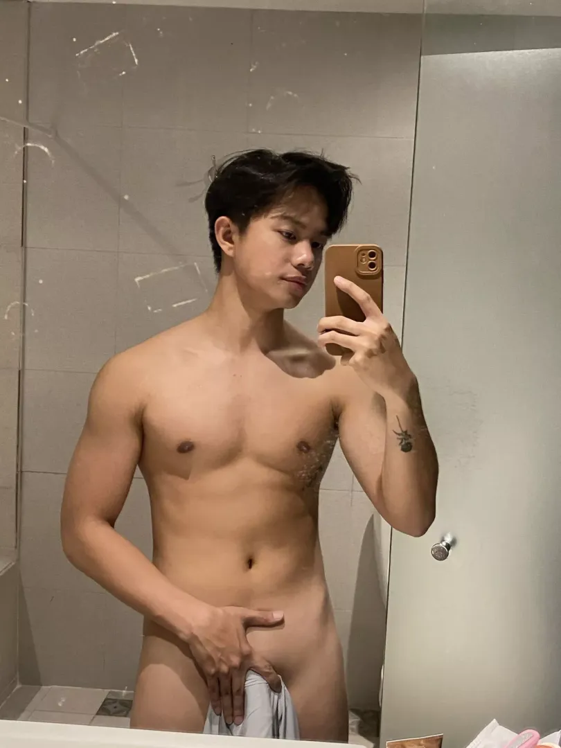 Did you want me to drop my towel