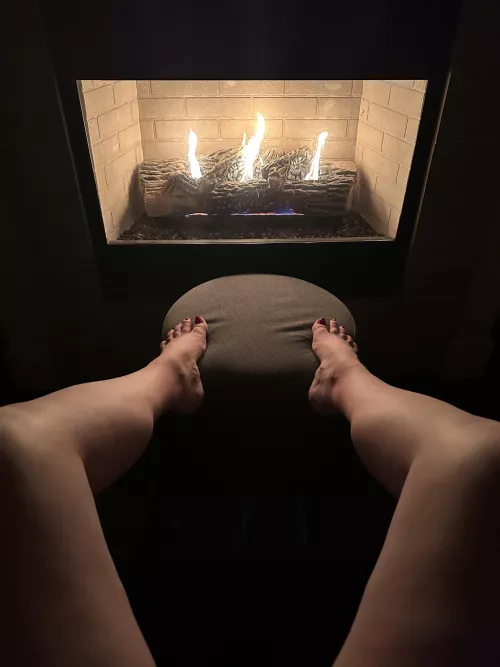 Dinner by the fire 🔥