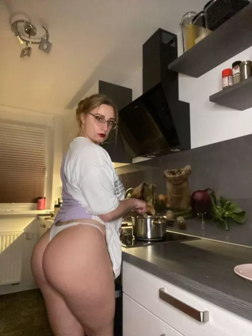 dinner is served! I’ll let you decide what you eat first 🍽