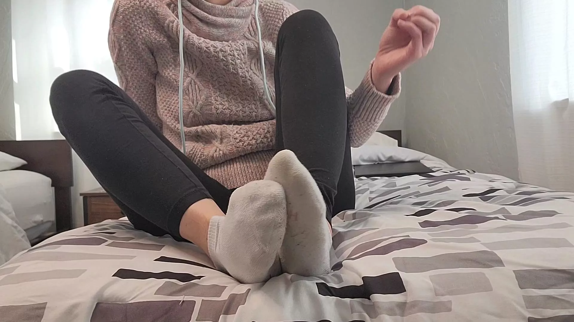 Dirty gym socks JOI