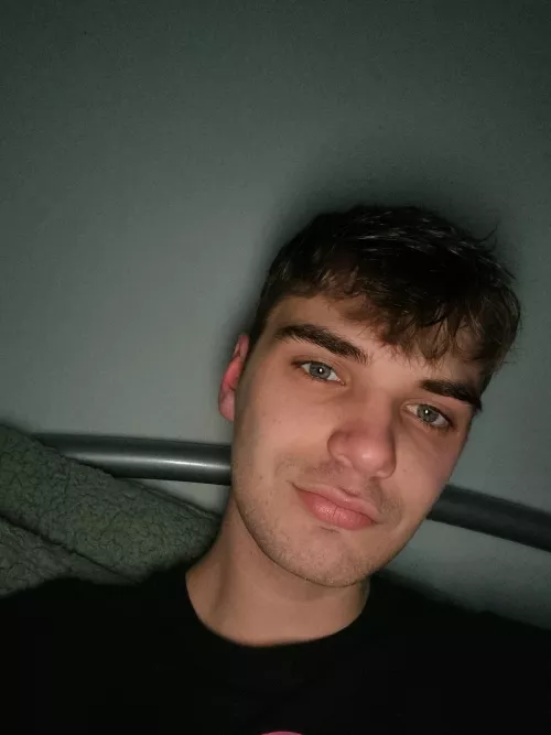 Dm me?