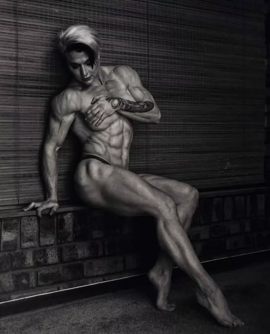 Do guys get hard when a girl is shredded