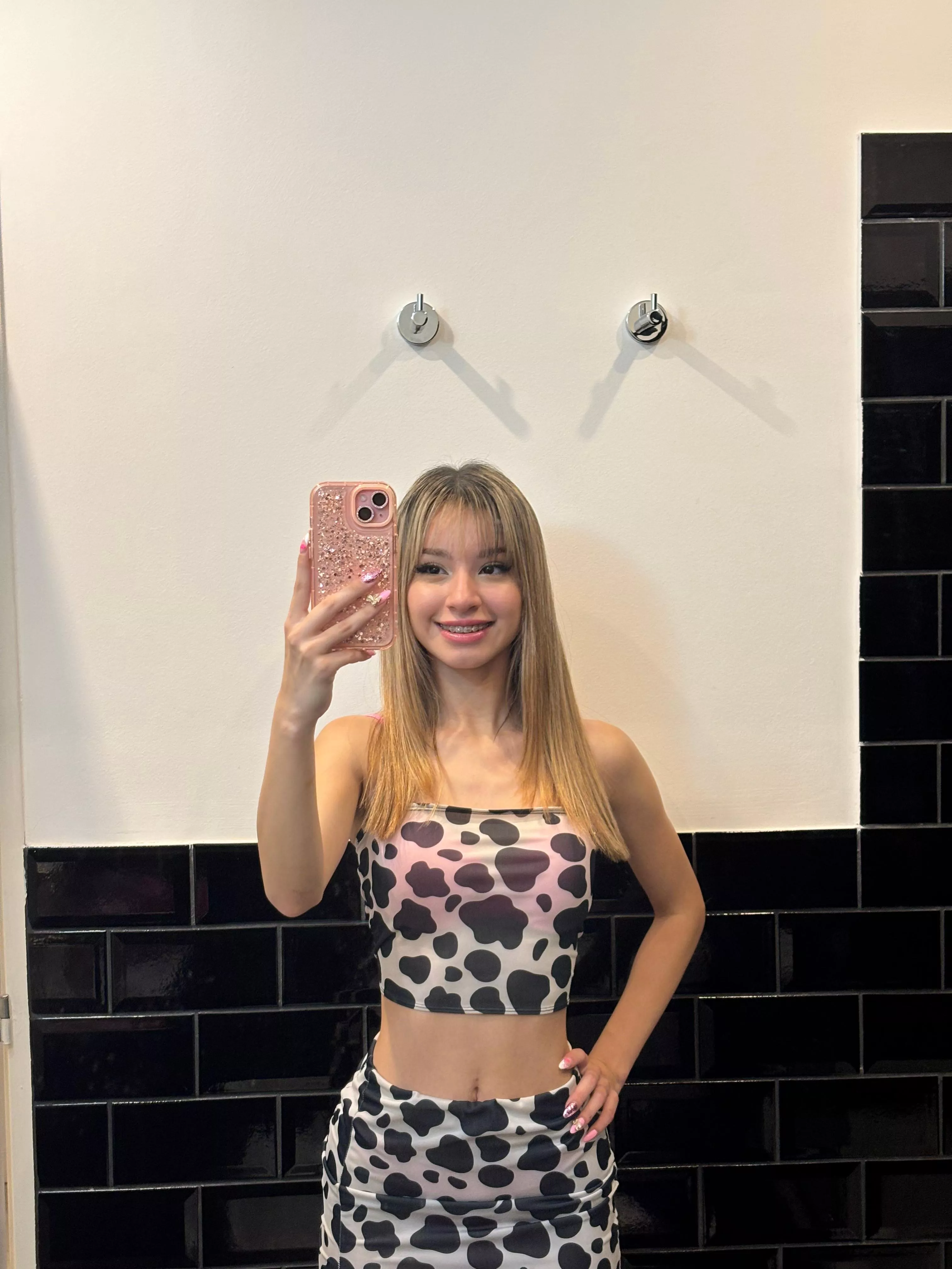 Do I look cute in this silly crop top?