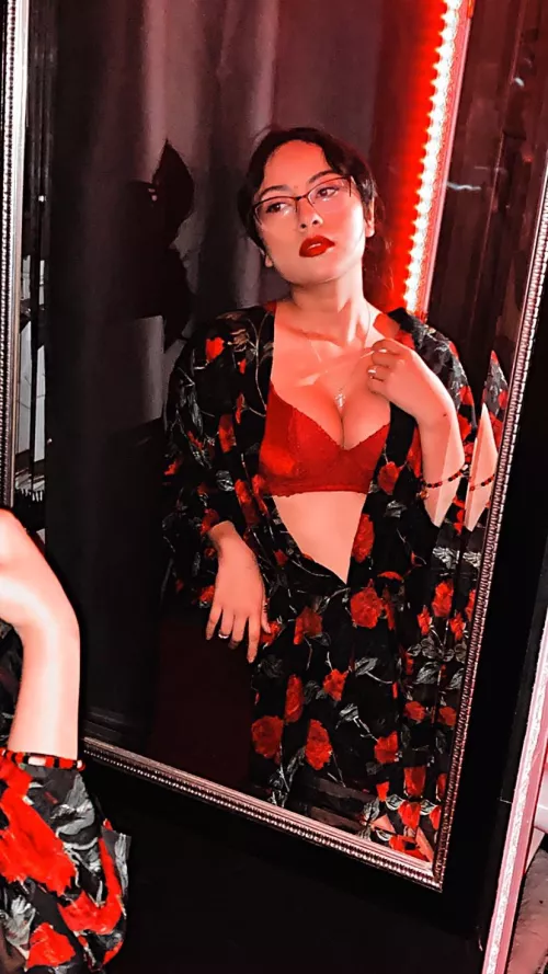 Do I look good with red roses?