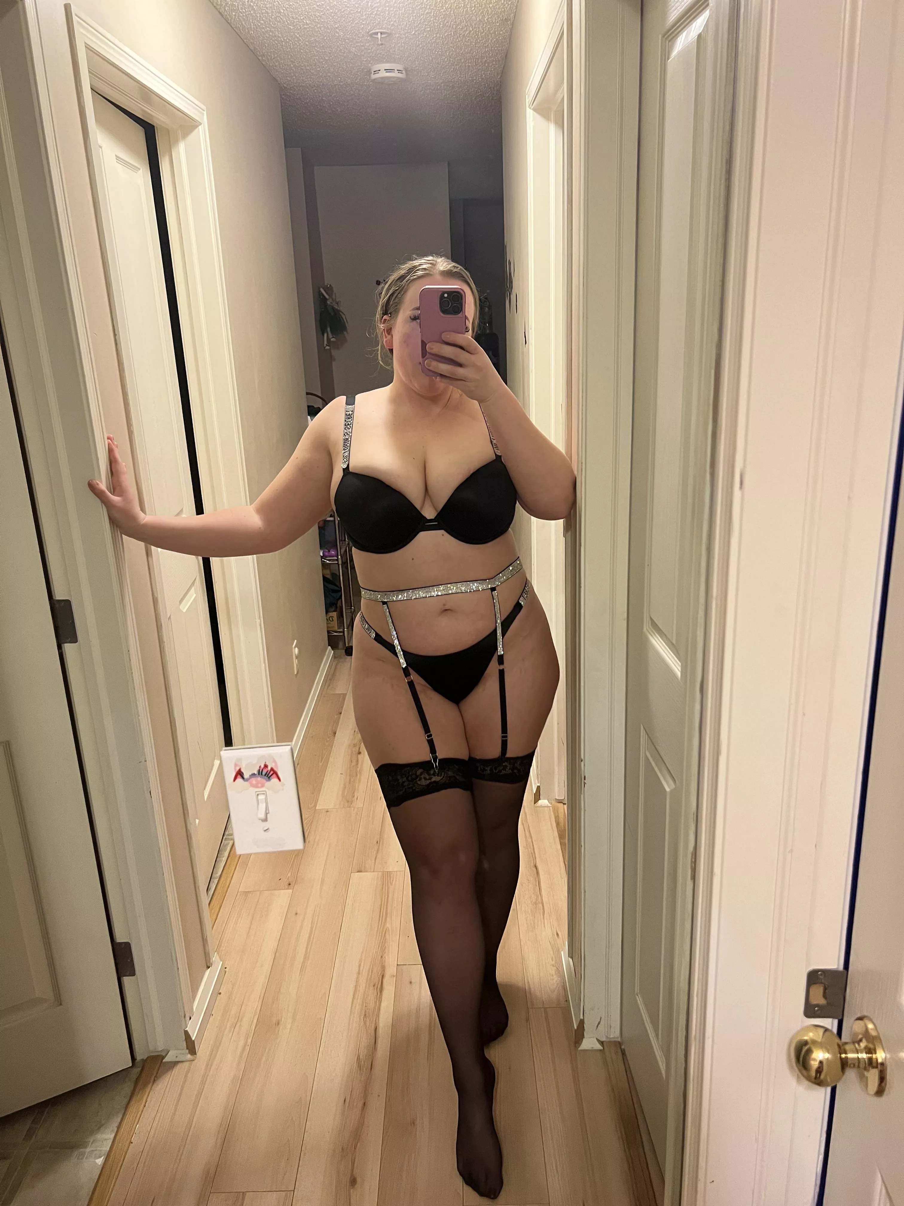 Do I look sexy in this? ❤️
