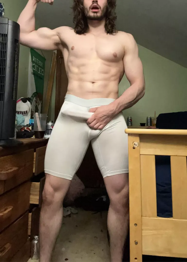 Do these shorts make my legs look good? 🤔🤭