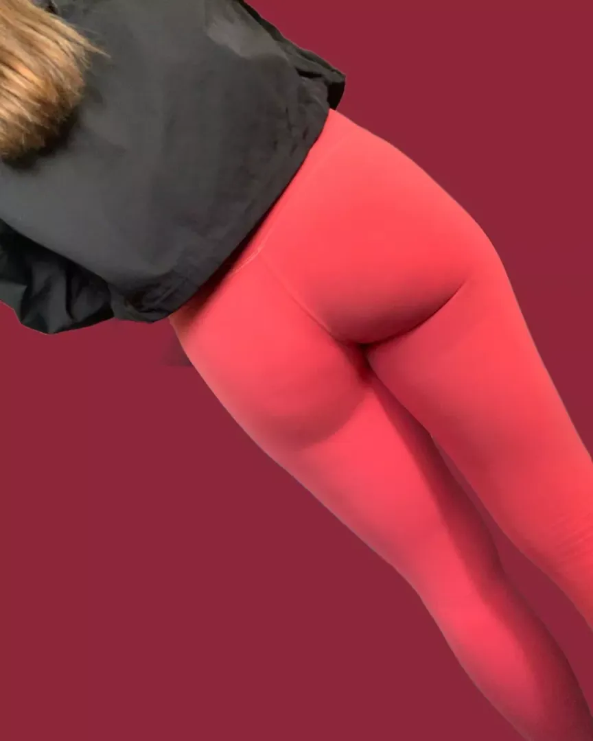 do u like what u see? 🍑❤️🍑