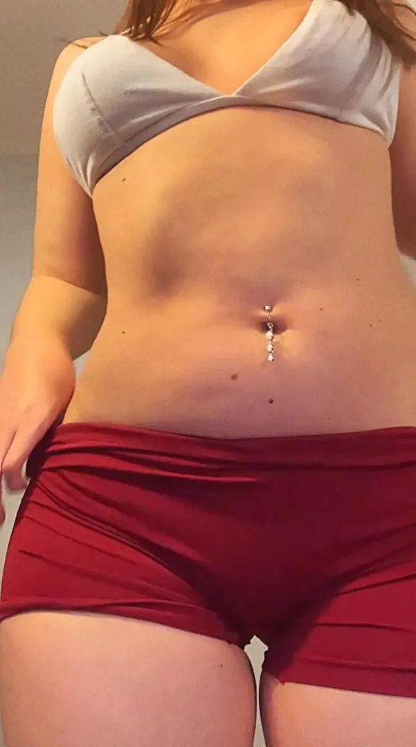 do we like the belly ring