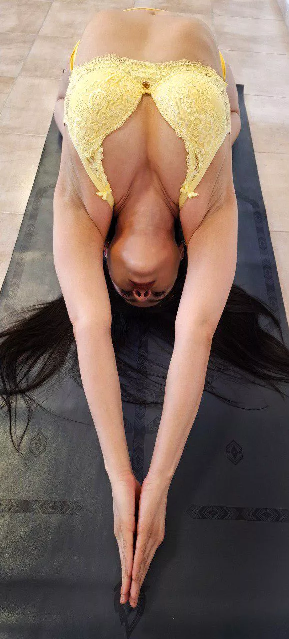 Do you cum in my armpit? 