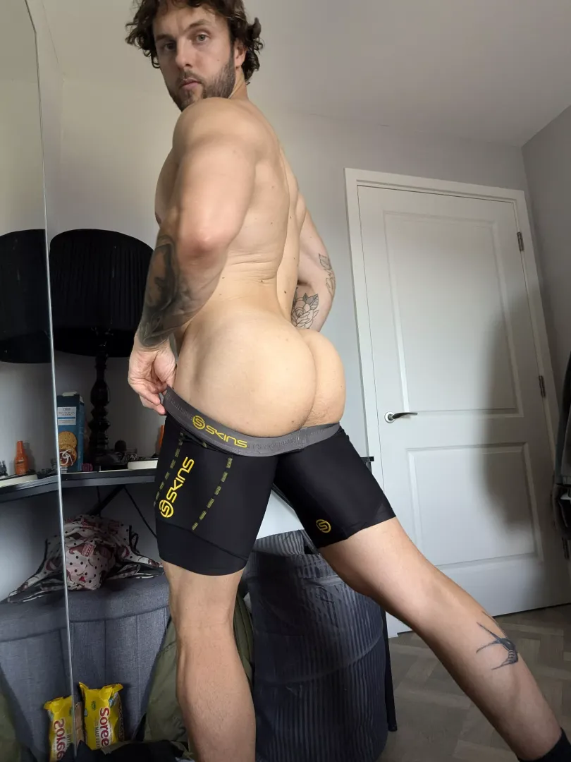 Do you like a big ass? 
